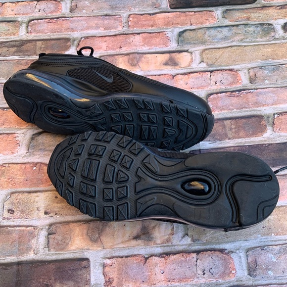 Nike Air Max 97 Sneaker in Black/Black/Dark Smoke Grey Size W11.5/M10 - Picture 3 of 8
